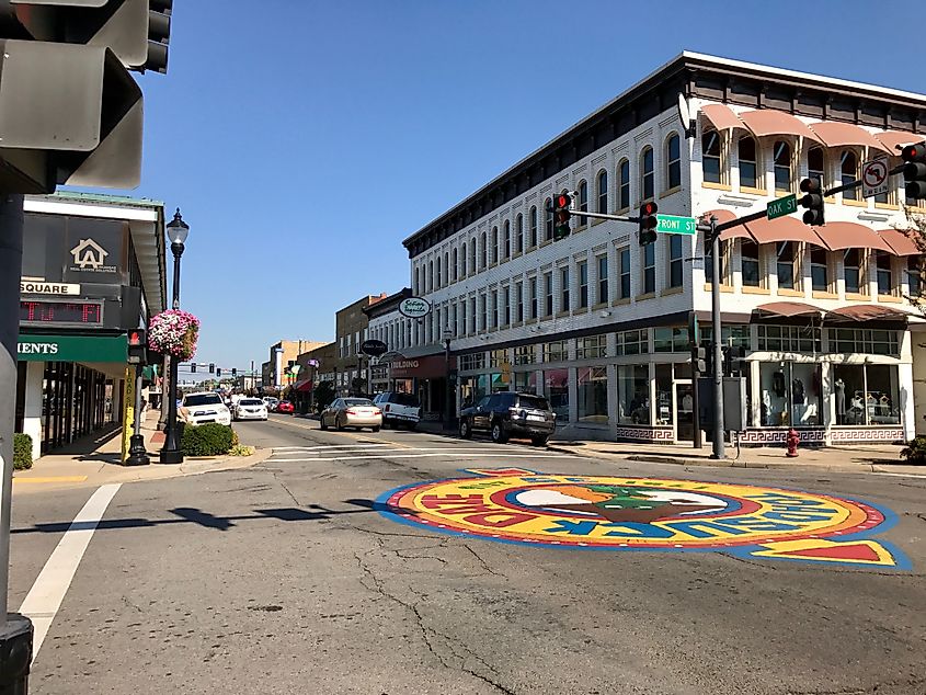 Conway, Arkansas. In Wikipedia. https://en.wikipedia.org/wiki/Conway,_Arkansas By Ronny Willhite - Own work, CC BY-SA 4.0, https://commons.wikimedia.org/w/index.php?curid=52121313