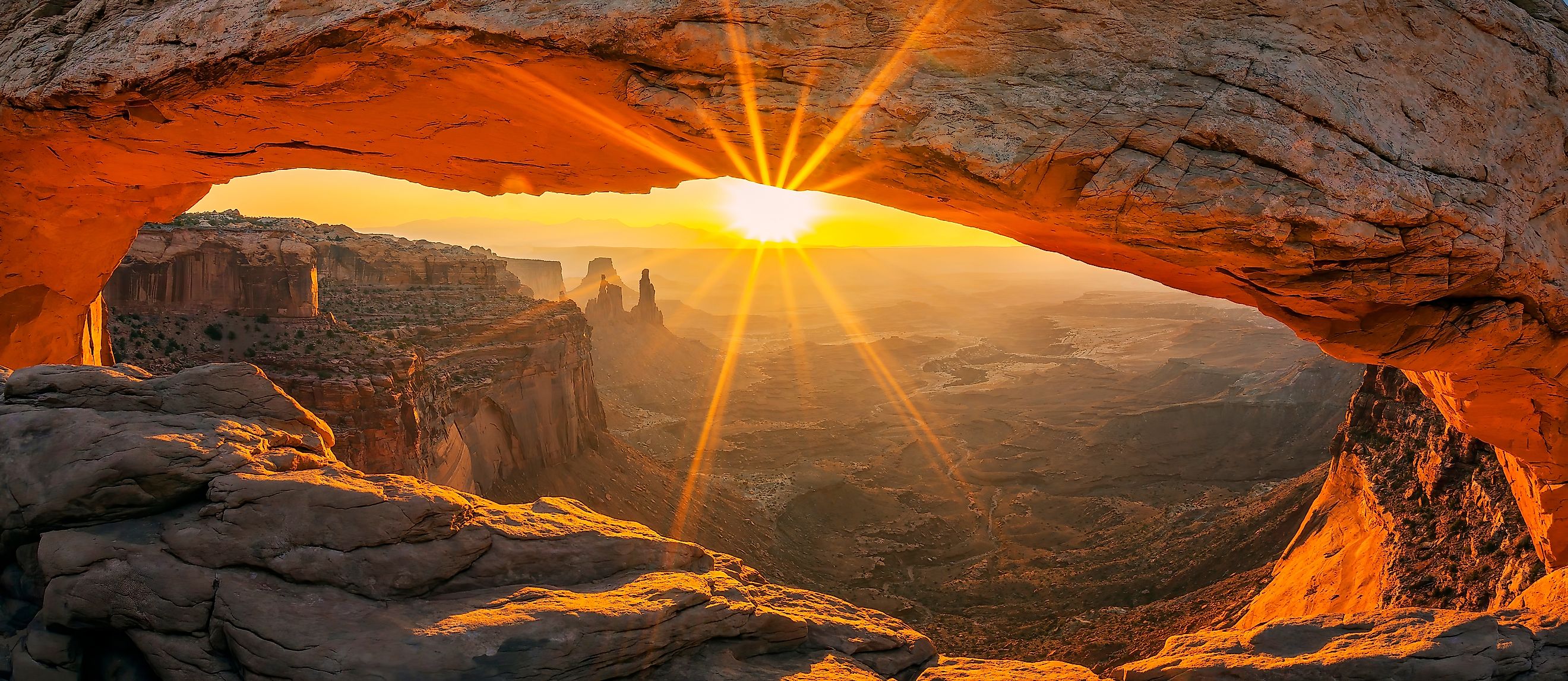 Sunrise at Mesa Arch in Canyonlands National Park near Moab, Utah